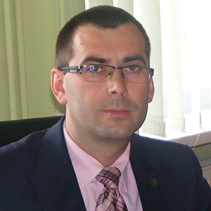 DR PRZEMYSŁAW KARDASZ